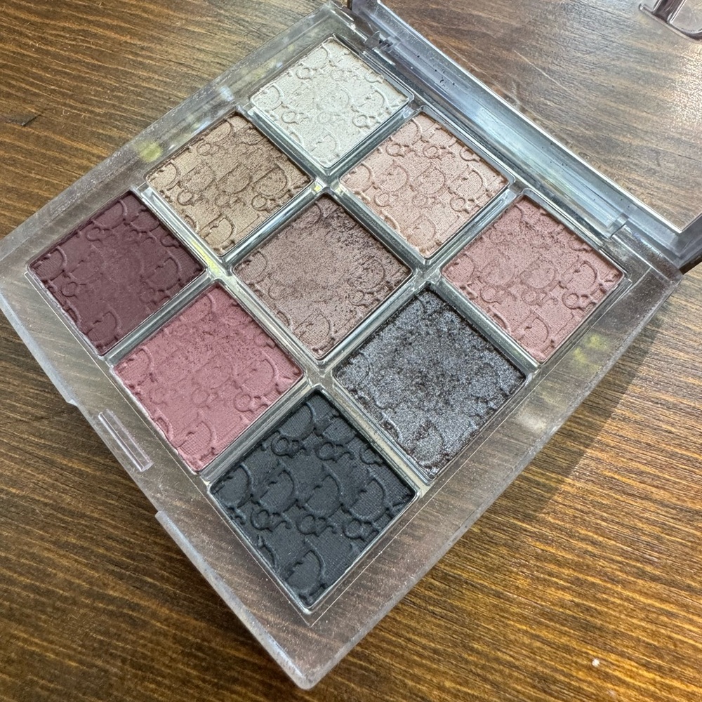 Dior backstage eyeshadow palette